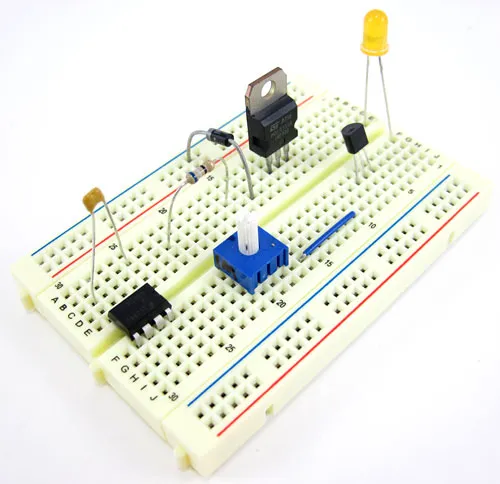 Electronic breadboard - prototyping concept for software design